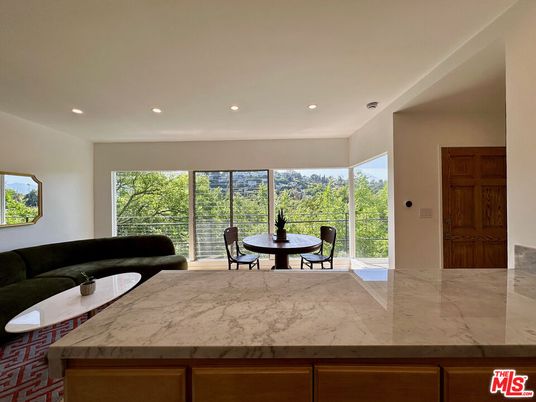 Dining room, Interior, Recessed Lighting