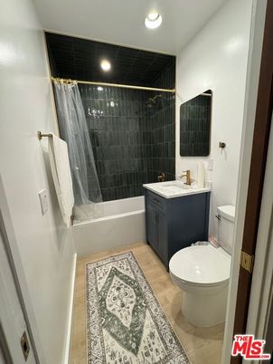 Bathroom, Interior, Recessed Lighting, Wood Texture Flooring