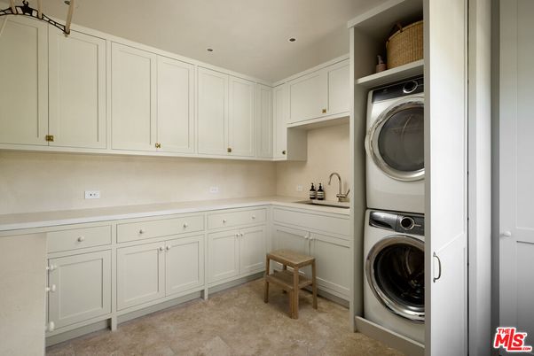Interior, Recessed Lighting, Washer