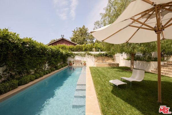 Backyard, Exterior, Pool