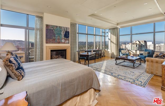 Bedroom, Fireplace, Interior, Recessed Lighting, Wood Texture Flooring