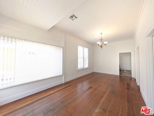 Chandelier, Empty room, Interior, Wood Texture Flooring