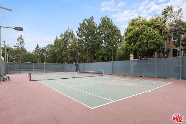 Exterior, Tennis Courts