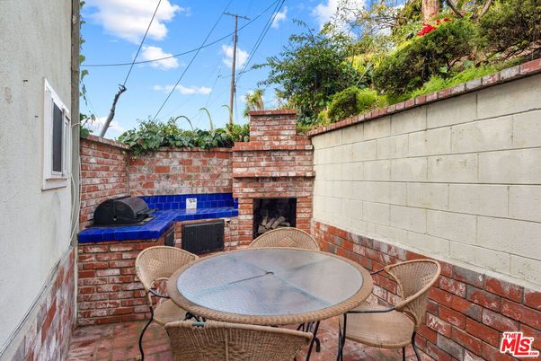 Exterior, Fireplace