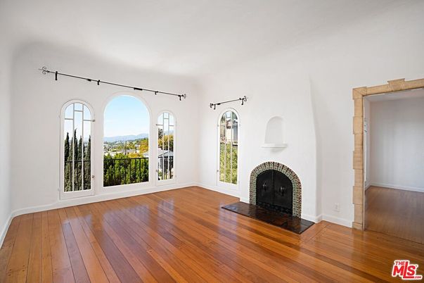 Empty room, Fireplace, Interior, Wood Texture Flooring