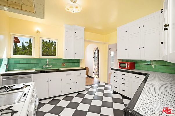 Interior, Kitchen