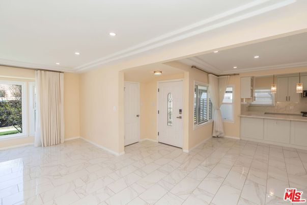 Interior, Kitchen, Marble, Pendant Lights, Recessed Lighting