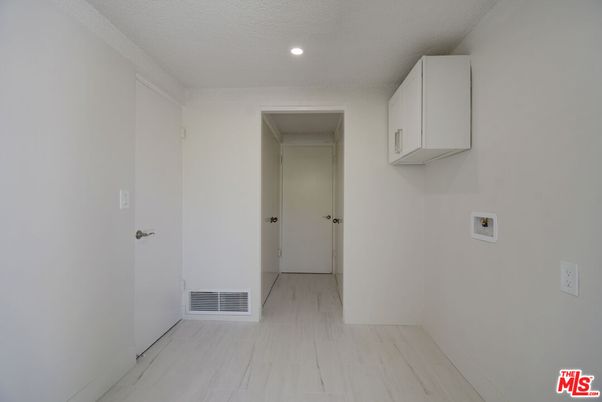Interior, Marble, Recessed Lighting