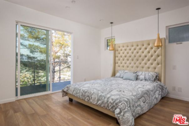 Bedroom, Interior, Pendant Lights, Recessed Lighting, Wood Texture Flooring