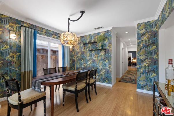Dining room, Interior, Recessed Lighting, Wood Texture Flooring