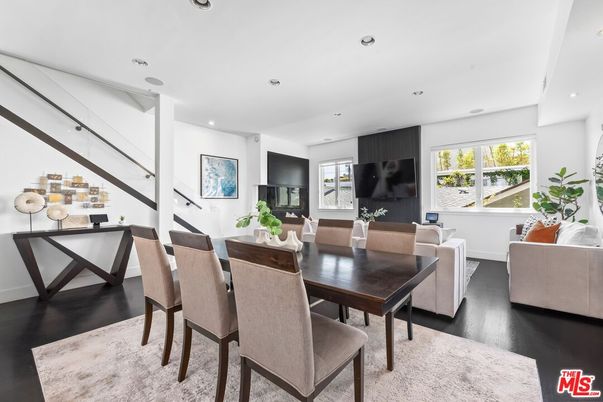 Dining room, Interior, Living room, Recessed Lighting, Wood Texture Flooring