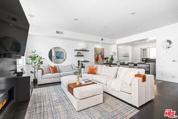 Fireplace, Interior, Kitchen, Living room, Recessed Lighting, Wood Texture Flooring
