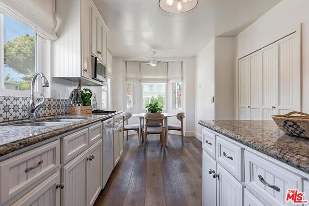Dining room, Interior, Kitchen, Wood Texture Flooring