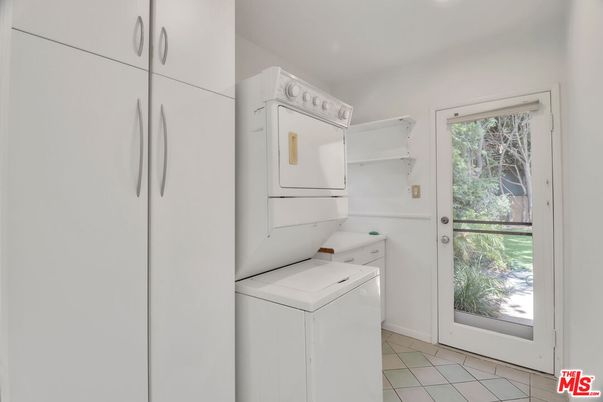 Interior, Utility Closets, Washer