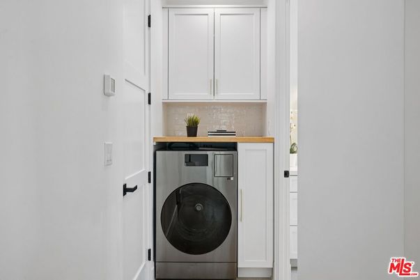 Interior, Kitchen, Washer