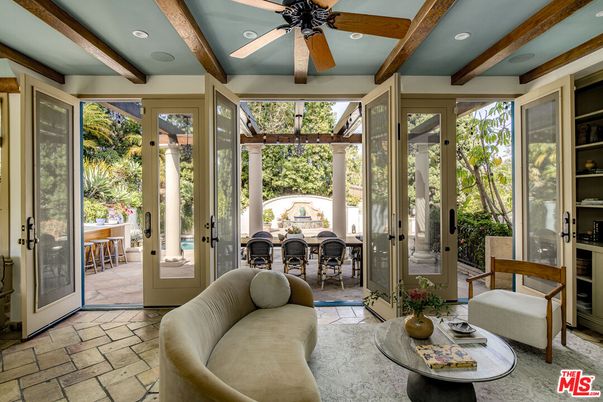 Dining room, Interior, Recessed Lighting, Sun Room, Wooden Beams