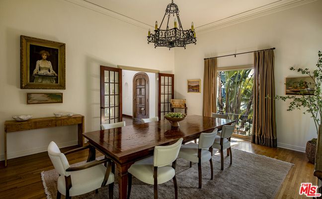 Chandelier, Dining room, Interior, Wood Texture Flooring