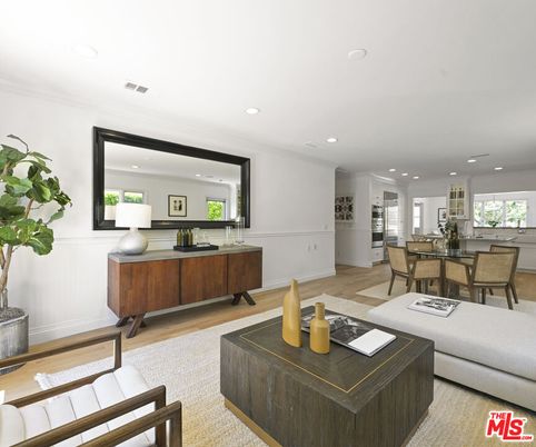 Dining room, Interior, Living room, Recessed Lighting, Wood Texture Flooring