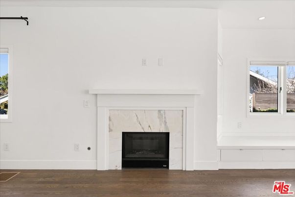 Fireplace, Interior, Recessed Lighting, Wood Texture Flooring