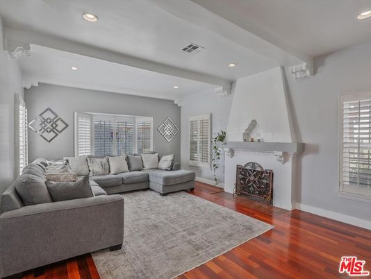 Fireplace, Interior, Living room, Recessed Lighting, Wood Texture Flooring