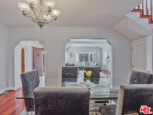 Chandelier, Dining room, Interior, Living room, Recessed Lighting, Wood Texture Flooring