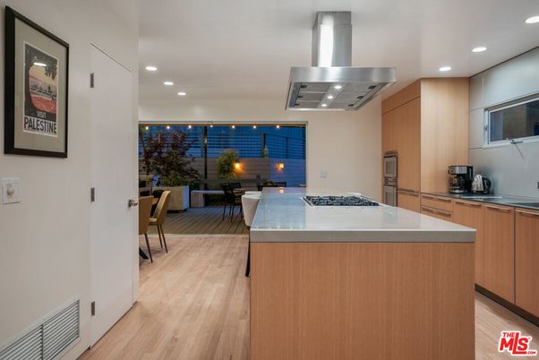 Dining room, Interior, Kitchen, Recessed Lighting, Wood Texture Flooring