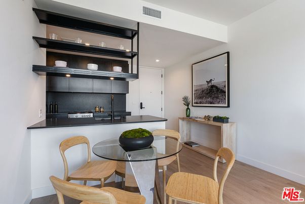 Dining room, Interior, Kitchen, Recessed Lighting, Wood Texture Flooring