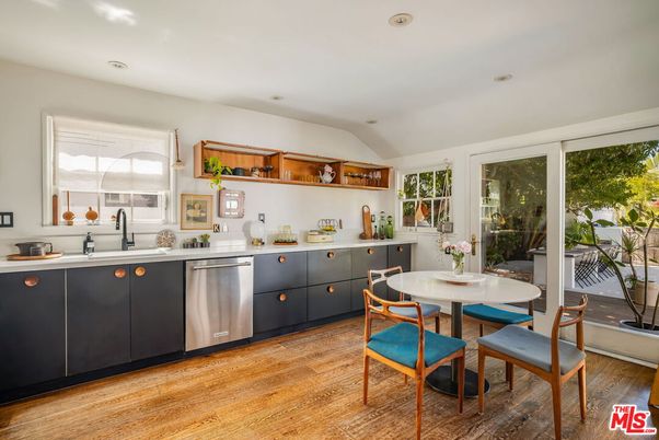 Dining room, Interior, Kitchen, Recessed Lighting, Wood Texture Flooring