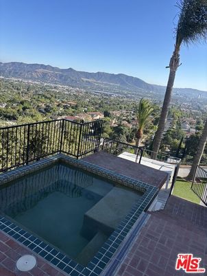 Exterior, Pool, Other