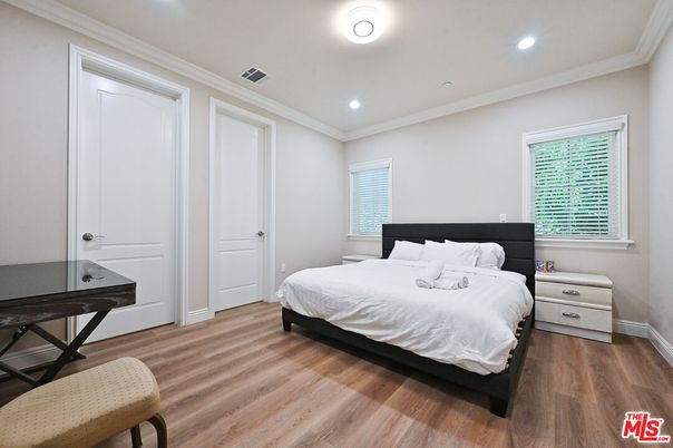 Bedroom, Interior, Recessed Lighting, Wood Texture Flooring