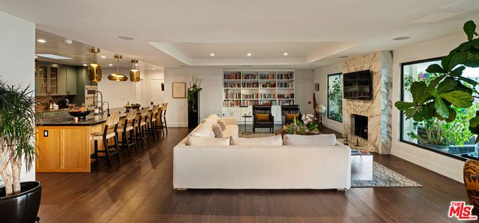 Fireplace, Interior, Living room, Pendant Lights, Recessed Lighting, Wood Texture Flooring