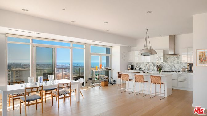 Dining room, Interior, Kitchen, Marble Walls, Pendant Lights, Recessed Lighting, Water, Wood Texture Flooring
