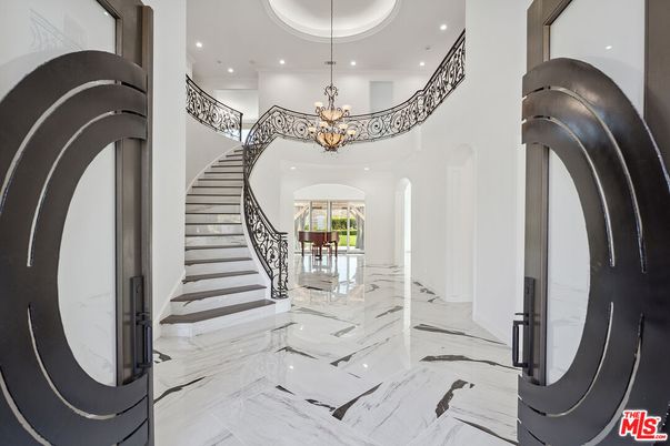 Chandelier, Interior, Marble, Recessed Lighting