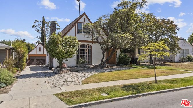 Detached Garage, Exterior, Facade, Tudor Revival