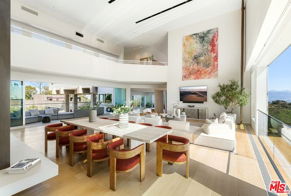 Dining room, Interior, Living room, Recessed Lighting, Wood Texture Flooring