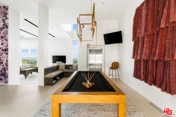 Game Room, Interior, Pendant Lights