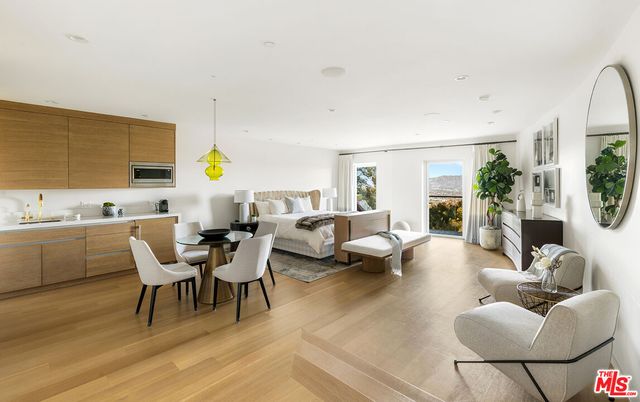Bedroom, Dining room, Interior, Kitchen, Pendant Lights, Recessed Lighting, Wood Texture Flooring