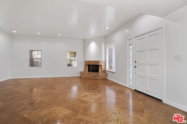 Empty room, Fireplace, Interior, Recessed Lighting