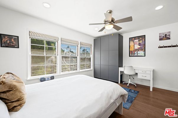Bedroom, Home Office, Interior, Recessed Lighting, Wood Texture Flooring