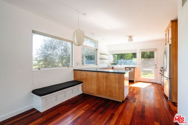 Interior, Kitchen, Pendant Lights, Wood Texture Flooring