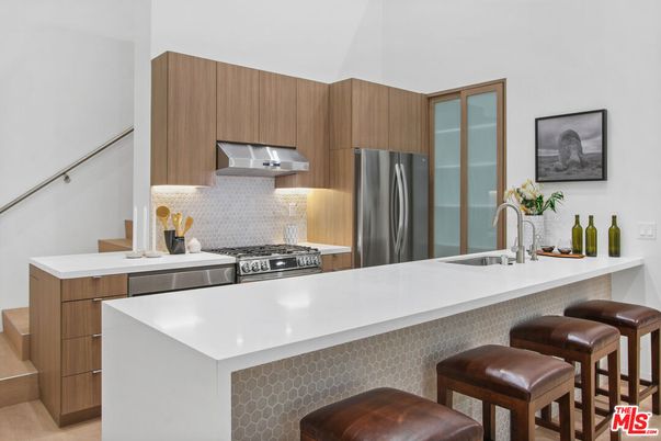 Interior, Kitchen, Stainless Steel Appliances