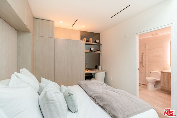 Bathroom, Bedroom, Interior, Recessed Lighting, Wood Texture Flooring