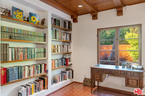 Interior, Recessed Lighting, Wooden Beams, Wooden Ceilings