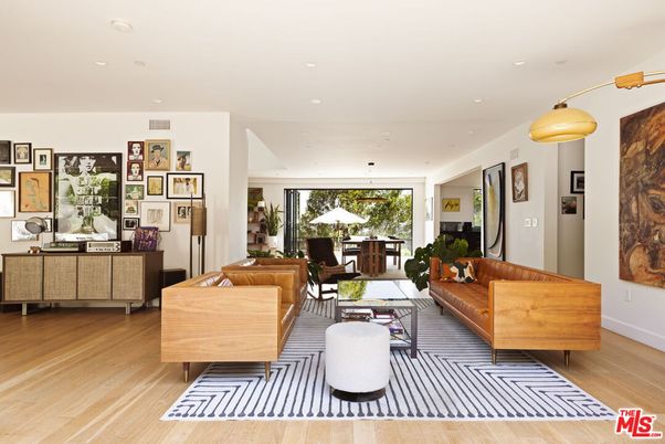 Interior, Living room, Pendant Lights, Recessed Lighting, Wood Texture Flooring