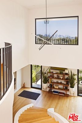 Interior, Pendant Lights, Wood Texture Flooring