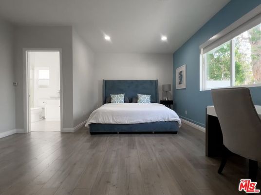 Bathroom, Bedroom, Interior, Recessed Lighting, Wood Texture Flooring