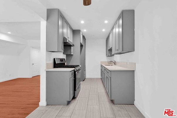Interior, Kitchen, Recessed Lighting, Wood Texture Flooring