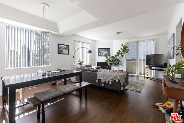 Fireplace, Interior, Living room, Pendant Lights, Wood Texture Flooring