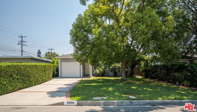 Backyard, Detached Garage, Exterior