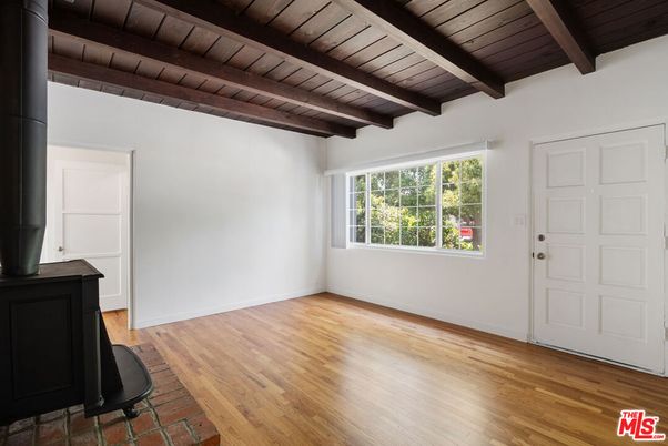 Empty room, Interior, Wooden Beams, Wooden Ceilings, Wood Texture Flooring
